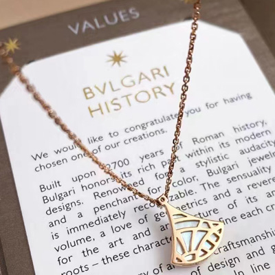 影響寶格麗首飾回收價格因素有哪些 揭秘影響寶格麗回收價格的四要素.jpg