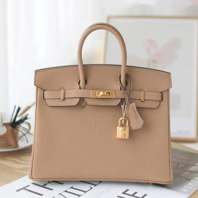 長沙包包回收哪家好呢.jpg 長沙包包回收哪家好呢.jpg