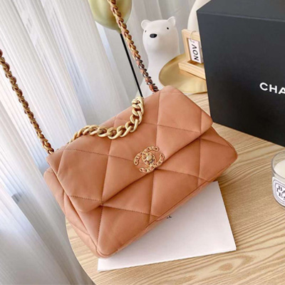 閑置包包回收應(yīng)該去哪里.jpg 閑置包包回收應(yīng)該去哪里.jpg