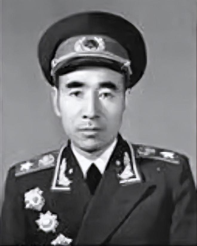 中國人民解放軍上將，英勇無畏的領(lǐng)軍人物，中國人民解放軍上將，英勇無畏的軍隊領(lǐng)軍人物