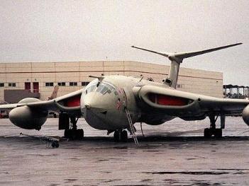 最新軍事武器，探索現(xiàn)代軍事科技的尖端利器，現(xiàn)代軍事科技尖端利器，最新軍事武器探索