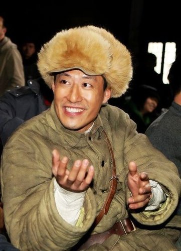 于震個(gè)人資料，一位備受矚目的明星的全方位介紹，于震個(gè)人資料大揭秘，全方位了解這位備受矚目的明星！