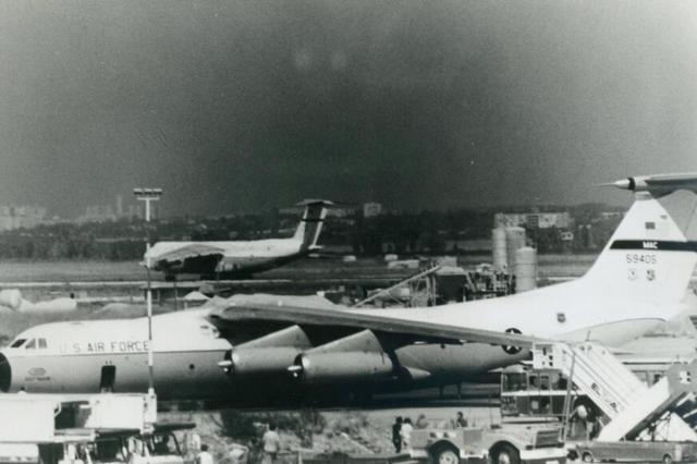 揭秘C-141運(yùn)輸機(jī)，二戰(zhàn)后的空中巨無(wú)霸，揭秘二戰(zhàn)后空中巨無(wú)霸C-141運(yùn)輸機(jī)