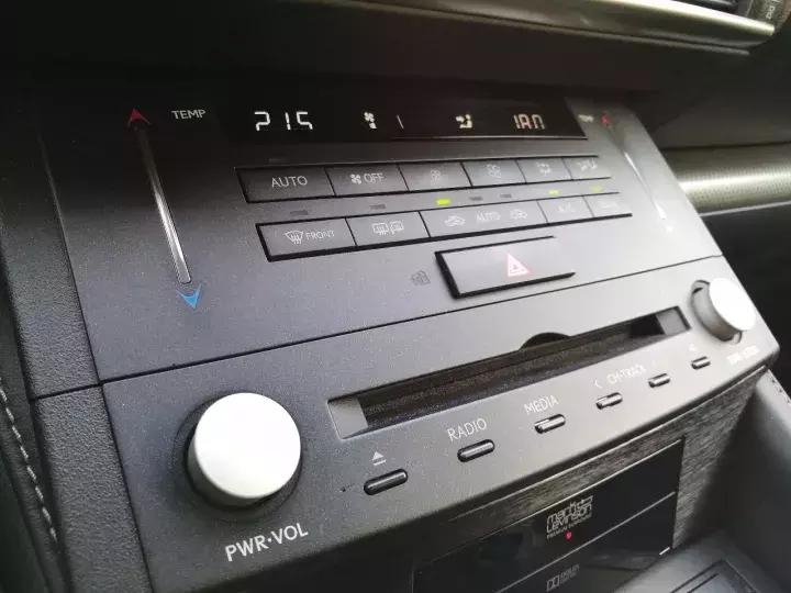 軍事話題深度探討