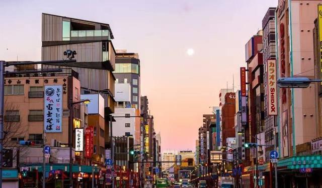 現(xiàn)在中國還落后日本嗎