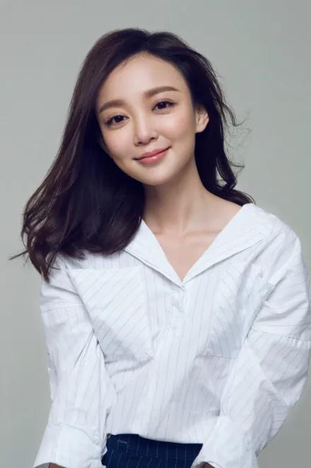 個(gè)人資料簡(jiǎn)介 第7頁(yè)