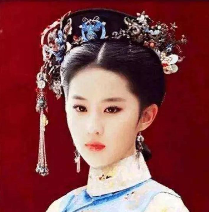 楊冪、趙麗穎、鄭爽、劉亦菲、佟麗婭——五位女星共同造夢的力量，五位女星共同造夢的力量，楊冪、趙麗穎、鄭爽、劉亦菲、佟麗婭齊聚閃耀舞臺