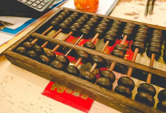 澳門精準(zhǔn)鐵算算盤，揭秘其背后的秘密與策略，澳門精準(zhǔn)鐵算算盤揭秘，背后的秘密策略全解析