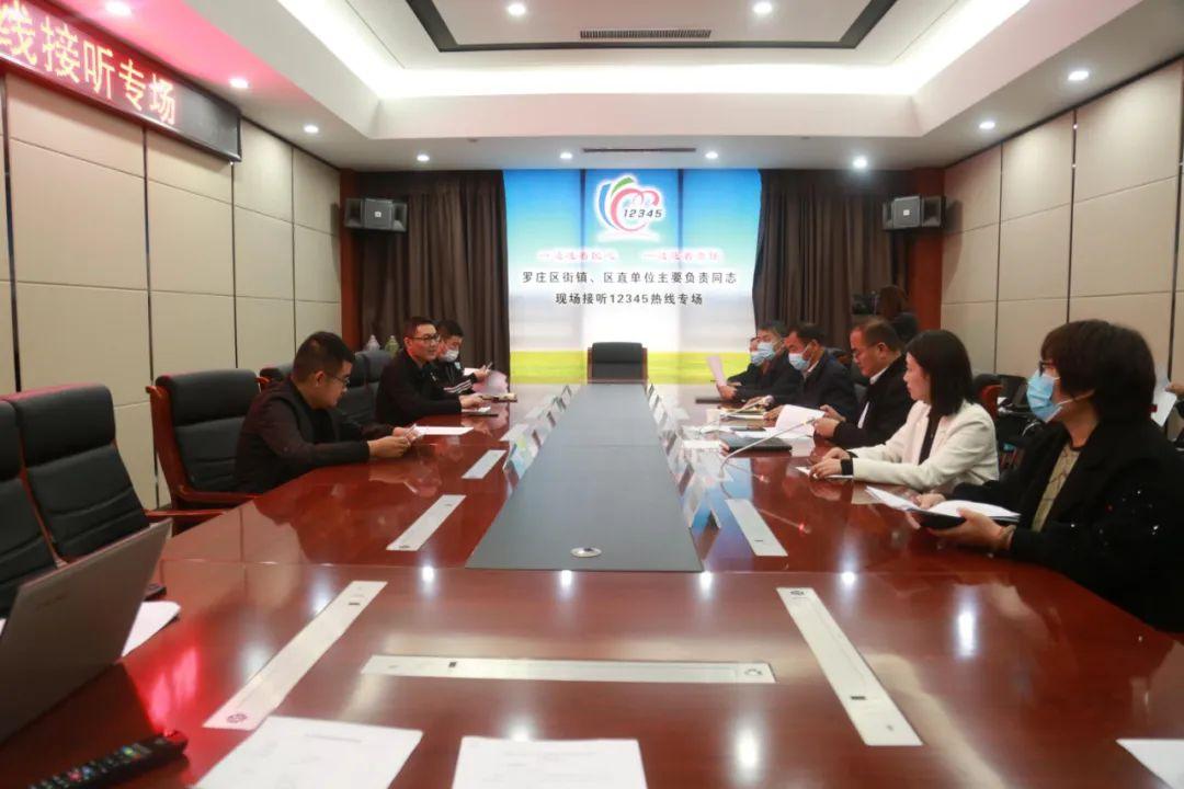 今日新聞最新頭條10條（2022年XX月XX日），今日新聞?lì)^條精選（XX月XX日最新更新）