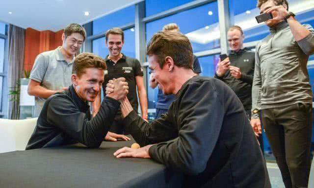 大叔很厲害，探尋非凡實力的背后故事，大叔背后的非凡實力，探尋實力的背后故事