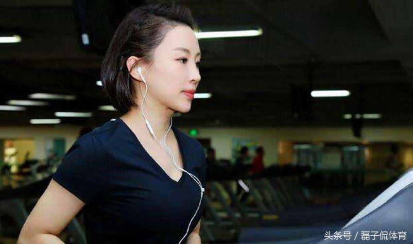 幽默猜測(cè)，一場(chǎng)智慧與樂(lè)趣的碰撞，幽默猜測(cè)，智慧與樂(lè)趣的碰撞之夜