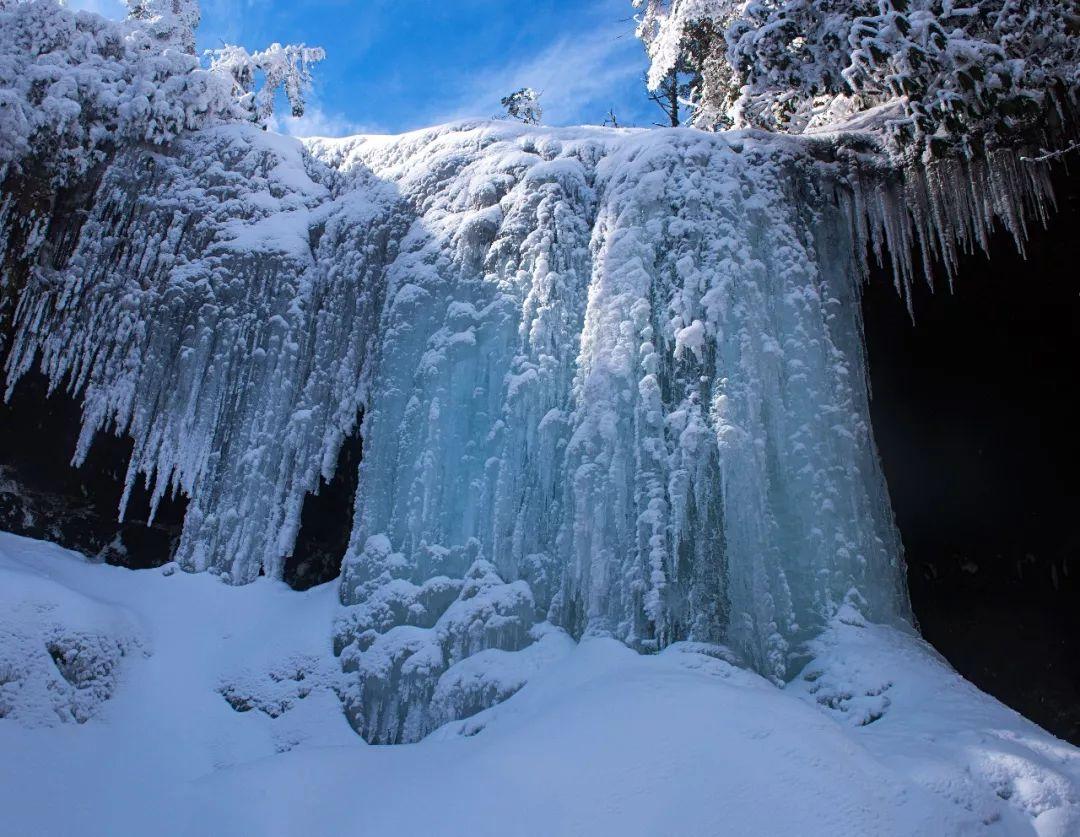 瓦屋山旅游攻略，探索自然美景，盡享戶外探險(xiǎn)之旅，瓦屋山探險(xiǎn)之旅，自然美景攻略與戶外探險(xiǎn)指南