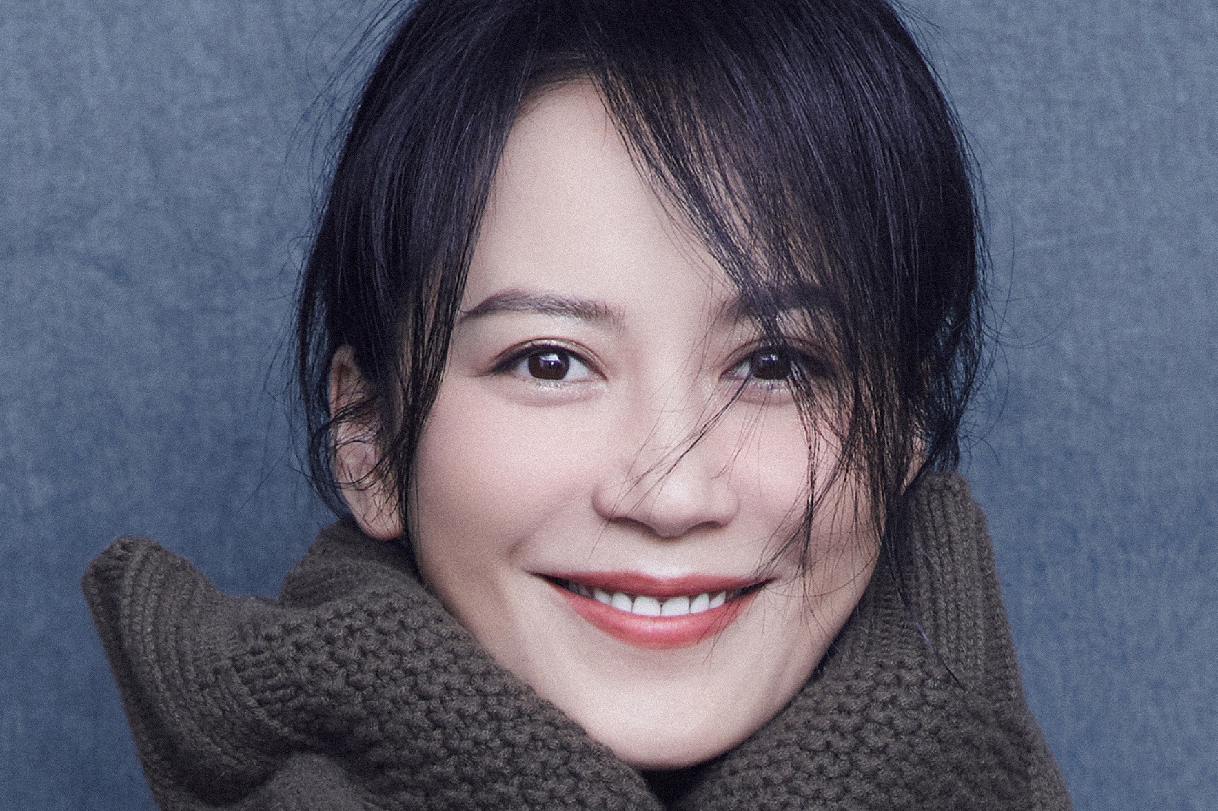 俞飛鴻個(gè)人簡(jiǎn)歷——一位才華橫溢的演藝巨星，俞飛鴻，演藝界的璀璨巨星，才華橫溢的個(gè)人歷程