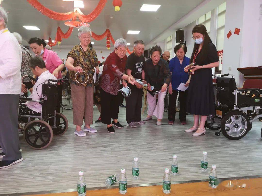 白小姐三肖三期必開獎(jiǎng)虎年快樂(lè)——揭秘彩票背后的秘密與策略，揭秘彩票背后的秘密與策略，白小姐三肖三期必開獎(jiǎng)虎年快樂(lè)探討彩票策略與真相