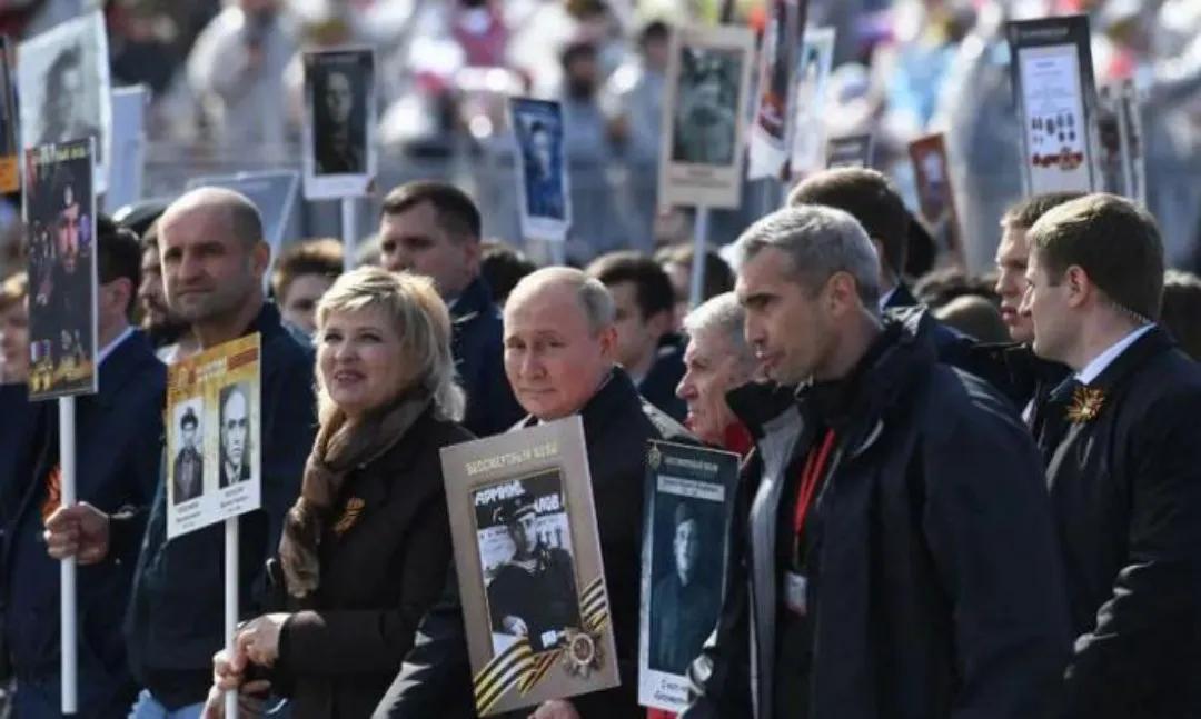 俄羅斯紅場(chǎng)閱兵完整版，歷史、傳統(tǒng)與現(xiàn)代的壯麗展示，俄羅斯紅場(chǎng)閱兵，歷史、傳統(tǒng)與現(xiàn)代的華麗盛宴