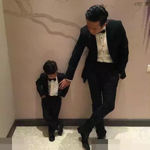 鄧超個人資料簡歷年齡，一位多才多藝的影視巨星，鄧超，影視巨星的多才多藝世界與年齡之謎