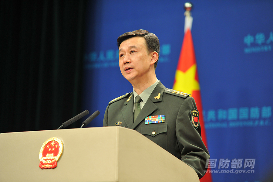 關(guān)于國防部原部長，深入了解與致敬，國防部部長致敬，歷史貢獻(xiàn)與時(shí)代擔(dān)當(dāng)