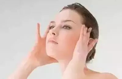 肝火旺的癥狀及其影響，深入了解與應(yīng)對方法，肝火旺的癥狀、影響及應(yīng)對方法全面解析