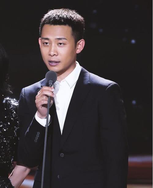 演員張譯的第一任妻子，揭秘背后的故事，演員張譯第一任妻子的神秘面紗，背后的故事揭秘