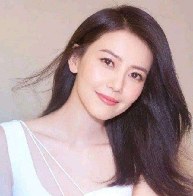 最好看的女明星，璀璨星光下的魅力無限，璀璨星光下的無限魅力，最炫目女明星