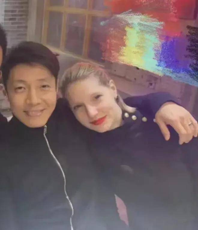 揭秘撒貝寧父母個人資料，背后的故事與影響，撒貝寧父母背后的故事與影響揭秘