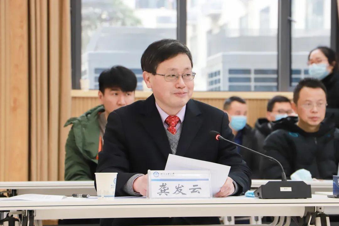 澳門(mén)正版免費(fèi)精準(zhǔn)大全，探索未來(lái)的彩票奧秘（2025年最新版），澳門(mén)正版免費(fèi)精準(zhǔn)大全，揭秘彩票奧秘，預(yù)測(cè)未來(lái)幸運(yùn)數(shù)字（最新版）