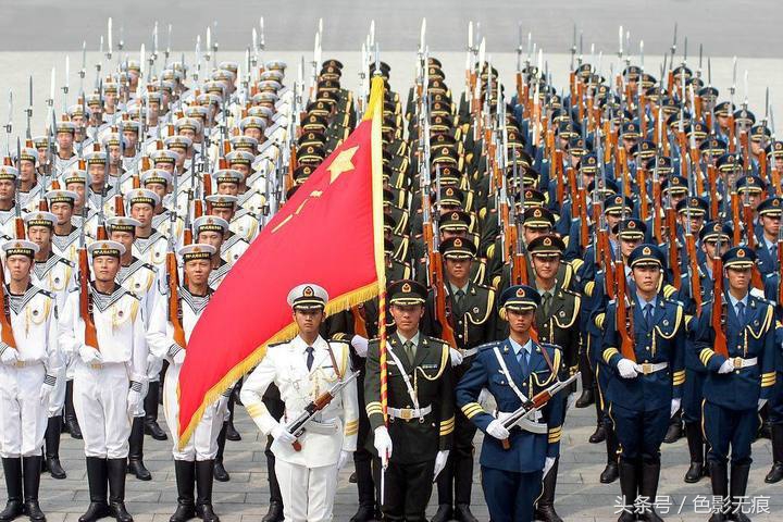 海陸空三軍儀仗隊(duì)圖片，展現(xiàn)榮耀與力量，海陸空三軍儀仗隊(duì)風(fēng)采，榮耀與力量的展現(xiàn)