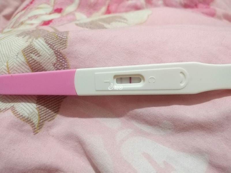 關于假陽性驗孕棒圖片的解析與探討，假陽性驗孕棒圖片解析與探討