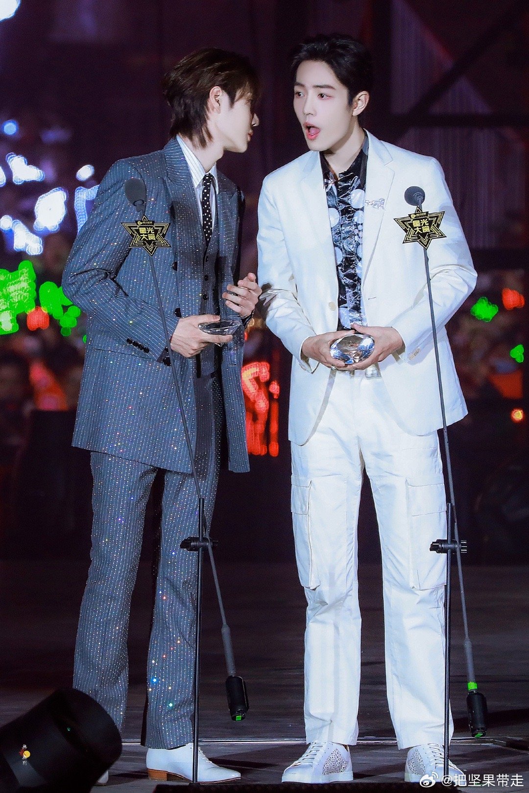 澳門王中王一肖，揭秘背后的故事與神秘魅力，澳門王中王一肖，背后的故事與神秘魅力揭秘