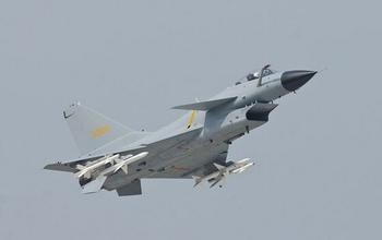 殲十與殲十一，兩款戰(zhàn)斗機(jī)的顯著區(qū)別，殲十與殲十一戰(zhàn)斗機(jī)的顯著區(qū)別對(duì)比