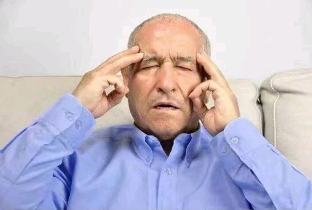 腦供血不足的征兆，了解早期跡象，預(yù)防潛在風(fēng)險，腦供血不足的早期征兆及預(yù)防措施，了解征兆，遠(yuǎn)離風(fēng)險