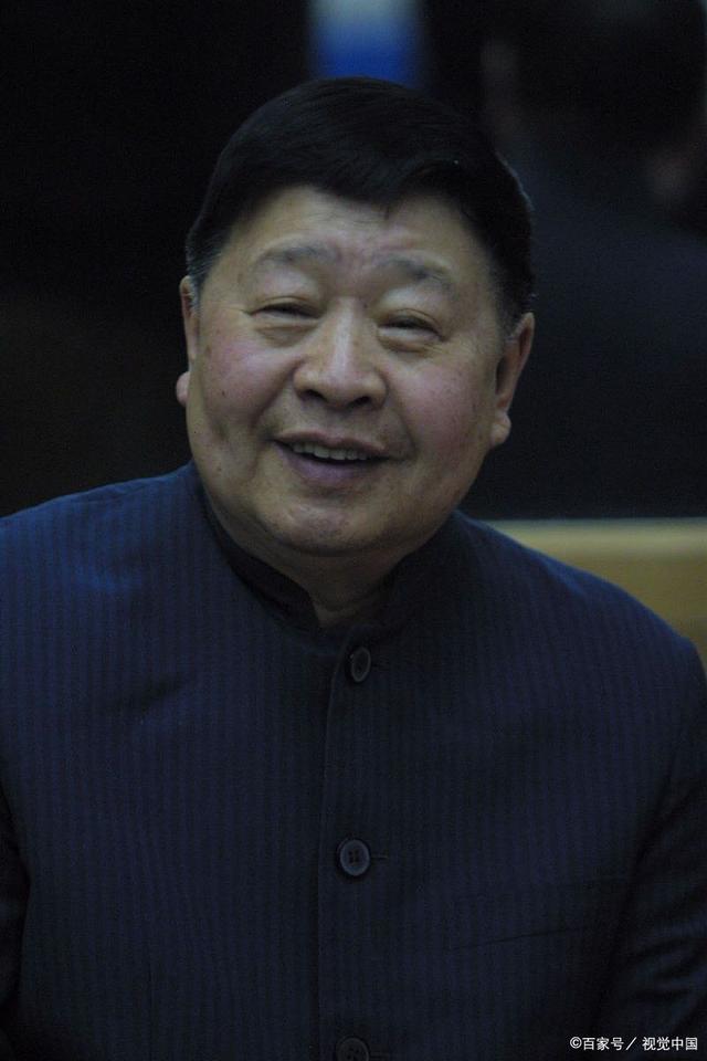 馬季簡(jiǎn)歷個(gè)人資料簡(jiǎn)介，馬季個(gè)人簡(jiǎn)介與生平資料概覽