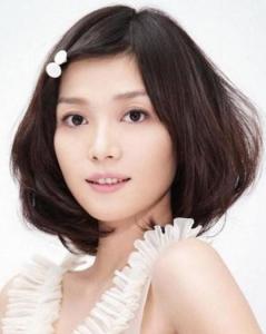 中國內(nèi)地女演員名單大全，璀璨星河的璀璨明珠，中國內(nèi)地女演員璀璨星河中的明珠名單大全