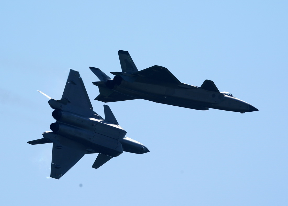 關(guān)于殲-20飛行員叛變的真相探討，殲-20飛行員叛變真相揭秘