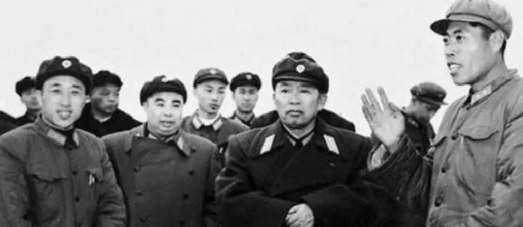 空軍司令員現(xiàn)任，職責(zé)、任務(wù)與空軍現(xiàn)代化發(fā)展，空軍司令員職責(zé)及空軍現(xiàn)代化發(fā)展任務(wù)概覽