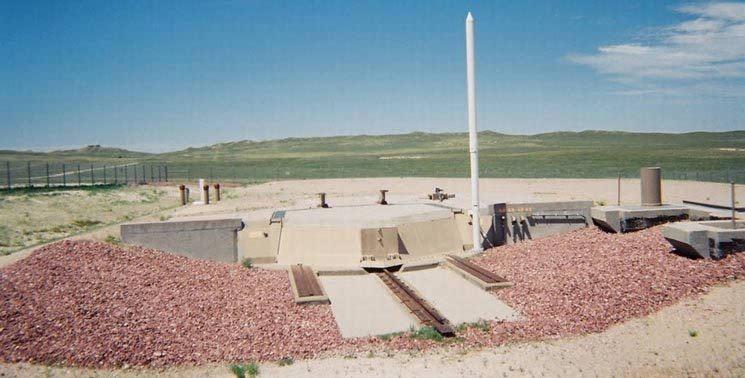 東風(fēng)41洲際導(dǎo)彈簡(jiǎn)介，東風(fēng)41洲際導(dǎo)彈，揭秘強(qiáng)大戰(zhàn)略武器的簡(jiǎn)介