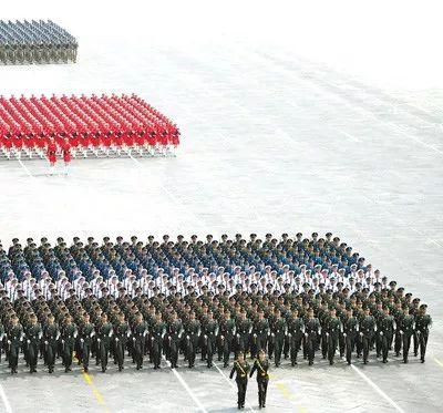 重溫輝煌瞬間，2009年閱兵式視頻完整版回顧，「重溫輝煌瞬間，2009年閱兵式全景回顧」