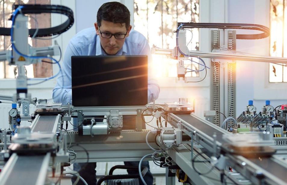 深度解析，99A與T90坦克，究竟哪個(gè)更強(qiáng)？，深度對(duì)比，99A與T90坦克性能優(yōu)劣分析，誰(shuí)更強(qiáng)？