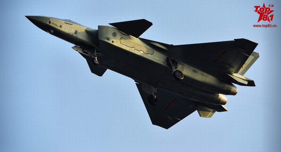 中國(guó)最新戰(zhàn)機(jī)殲-26，技術(shù)突破與未來(lái)展望，中國(guó)殲-26最新戰(zhàn)機(jī)，技術(shù)突破與未來(lái)展望