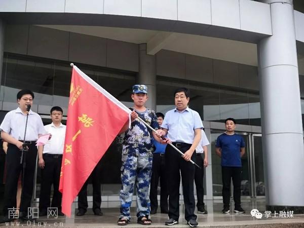 中國利劍隱身無人機的技術(shù)突破與未來展望，中國利劍隱身無人機的技術(shù)突破與未來展望，技術(shù)革新與戰(zhàn)略前景展望