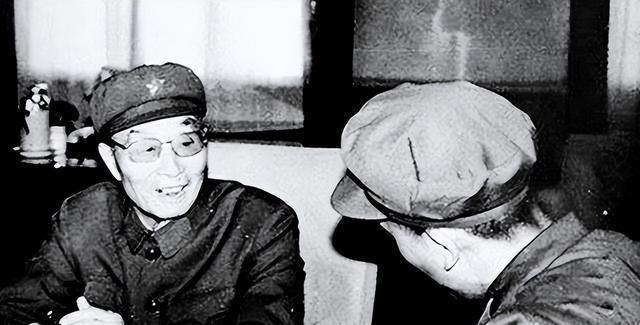 上將退休待遇有警衛(wèi)嗎？詳解中國軍隊高級將領(lǐng)的退休制度與警衛(wèi)安排，中國軍隊高級將領(lǐng)退休制度詳解，退休待遇與警衛(wèi)安排探究