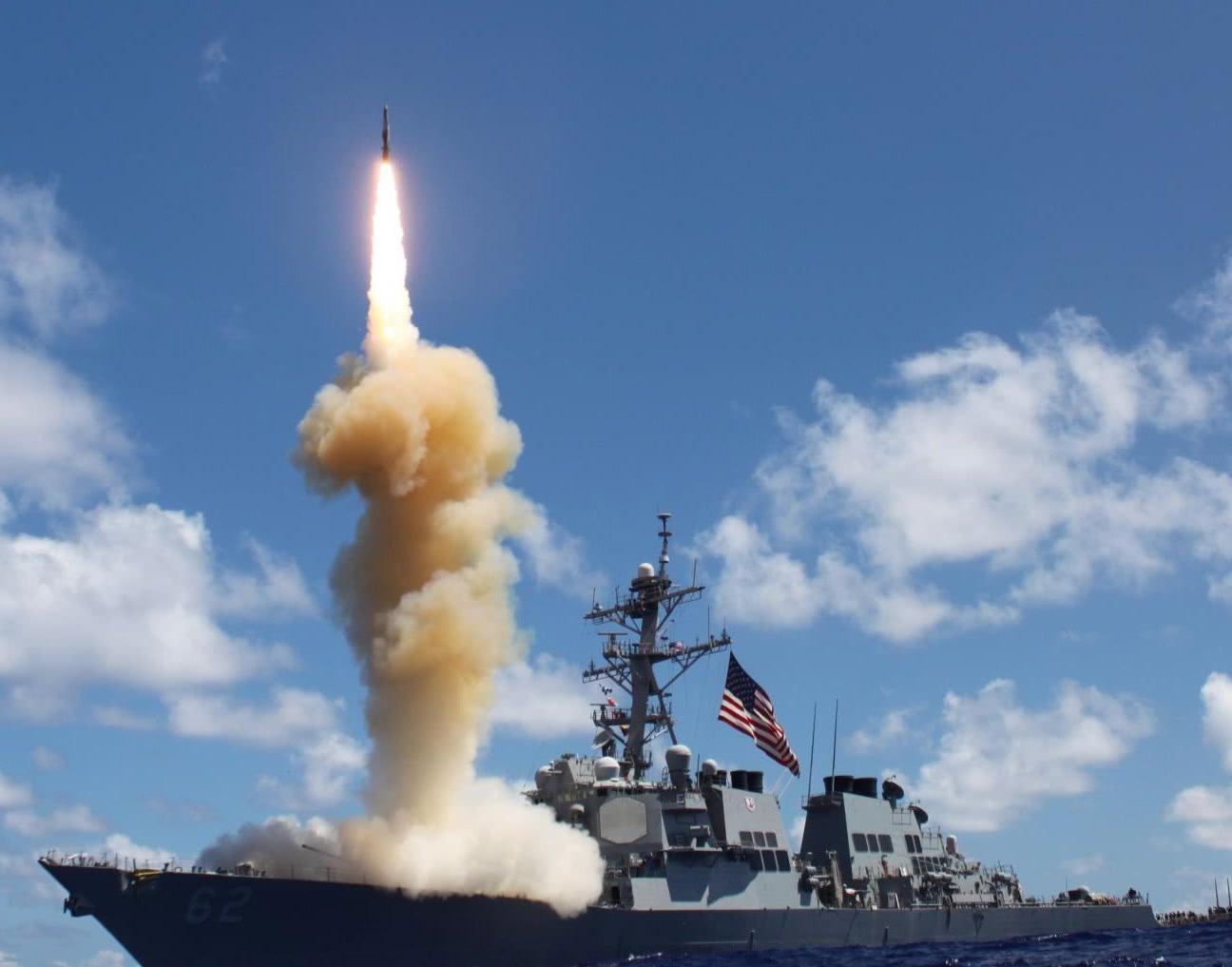 F-35B作戰(zhàn)半徑，深度解析現(xiàn)代戰(zhàn)斗機的作戰(zhàn)能力與影響，F(xiàn)-35B戰(zhàn)斗機作戰(zhàn)半徑深度解析，現(xiàn)代戰(zhàn)機作戰(zhàn)能力及其影響