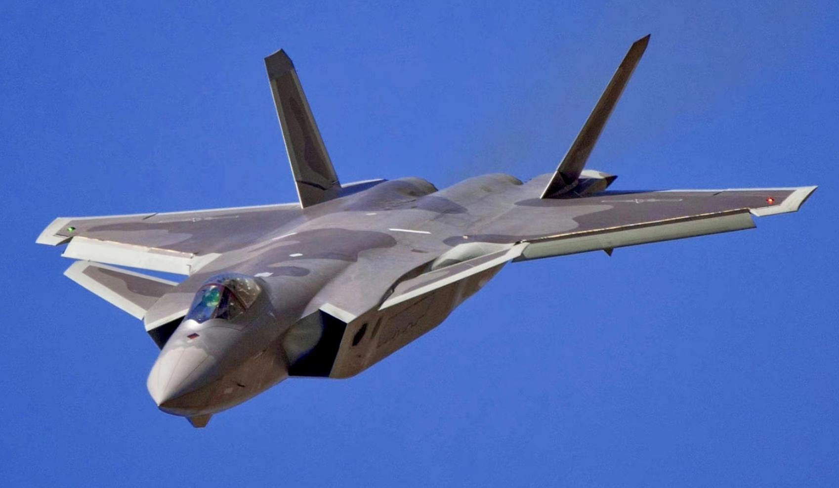 解放軍的殲-31戰(zhàn)斗機，未來空中力量的展望，解放軍殲-31戰(zhàn)斗機，未來空中力量的展望與期待