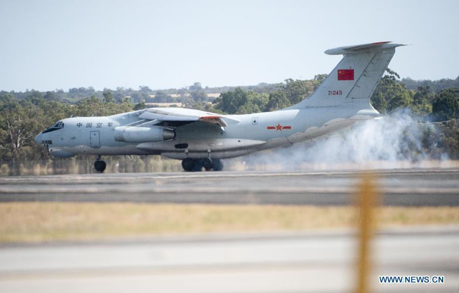 伊爾-276中型運輸機，探索航空運輸?shù)淖吭叫阅芘c多功能性，伊爾-276中型運輸機，航空運輸?shù)淖吭叫阅芘c多功能性探索