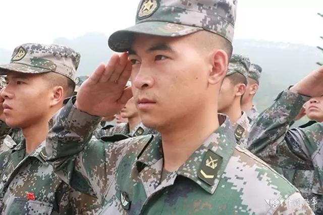 中國女兵照片，展現(xiàn)力量與榮耀，中國女兵風(fēng)采，力量與榮耀的展現(xiàn)