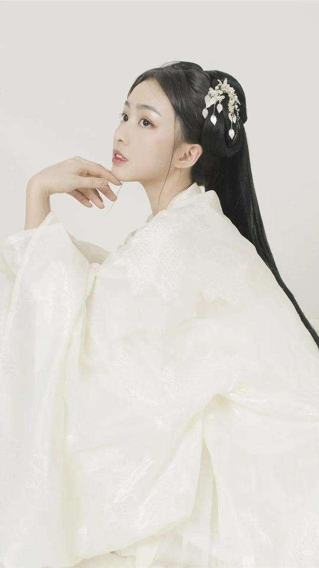 軍師王妃李雪顏免費，探尋傳奇故事中的智慧與榮耀，軍師王妃李雪顏，智慧與榮耀的傳奇故事免費探秘