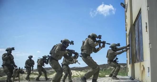 鐵穹防御系統(tǒng)，現(xiàn)代戰(zhàn)爭(zhēng)中的關(guān)鍵科技守護(hù)者，鐵穹防御系統(tǒng)，現(xiàn)代戰(zhàn)爭(zhēng)的科技守護(hù)者