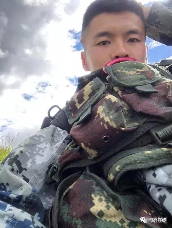 2015年中國(guó)大閱兵中的外國(guó)方隊(duì)亮點(diǎn)解析，外國(guó)方隊(duì)閃耀中國(guó)大閱兵，亮點(diǎn)解析與深度解讀