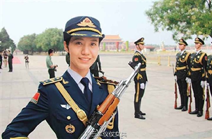 三軍儀仗女兵，榮光與榮耀的象征，三軍儀仗女兵，榮光與榮耀的璀璨象征