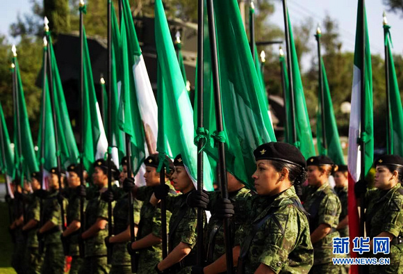 墨西哥閱兵中的中國(guó)儀仗隊(duì)，震撼視頻回顧，墨西哥閱兵中的中國(guó)儀仗隊(duì)，震撼視頻回顧